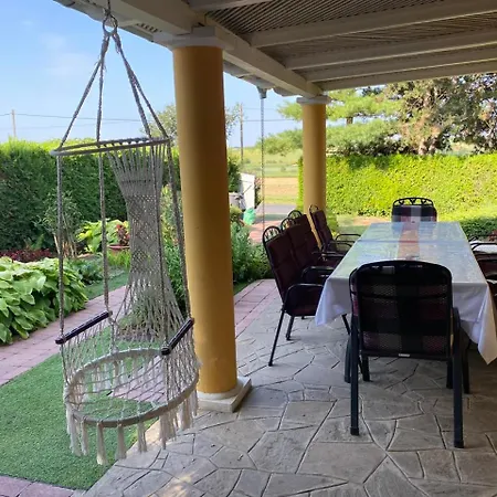 La Dolche בית נופש Szolosgyorok